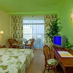Helios Хотел 4*