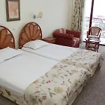 Helios Хотел 4*